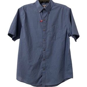 Van Heusen Men’s Short Sleeve Button Up. NWOT